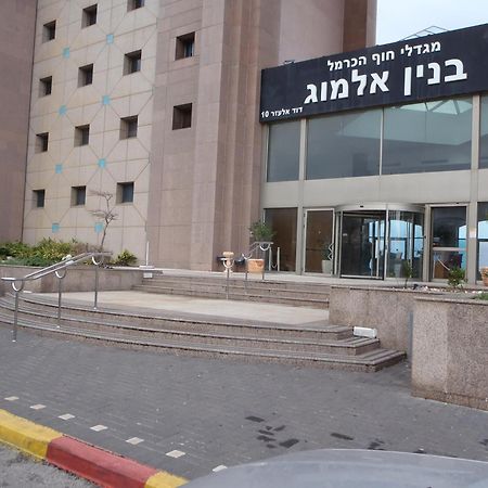 Marom Apartments Hof Hacarmel Хайфа Экстерьер фото